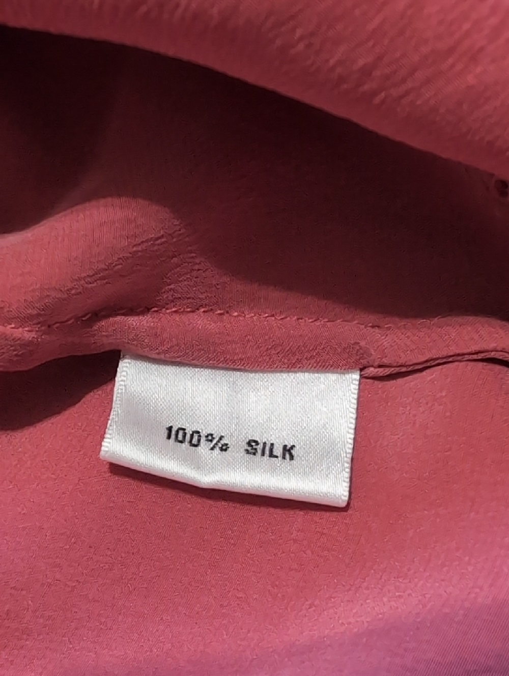 Vintage Talbots 100% Pure Silk Rose Pink Faux Pearl Button Up Blouse 10 - Picture 7 of 10